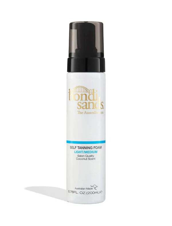 Self Tanning Foam Light Medium & Application Mitt Bundle - Image 2